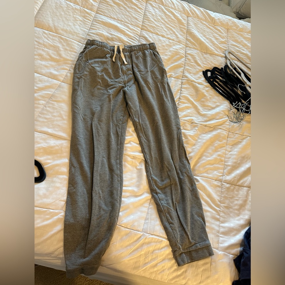 Free Fly sweatpants size medium!